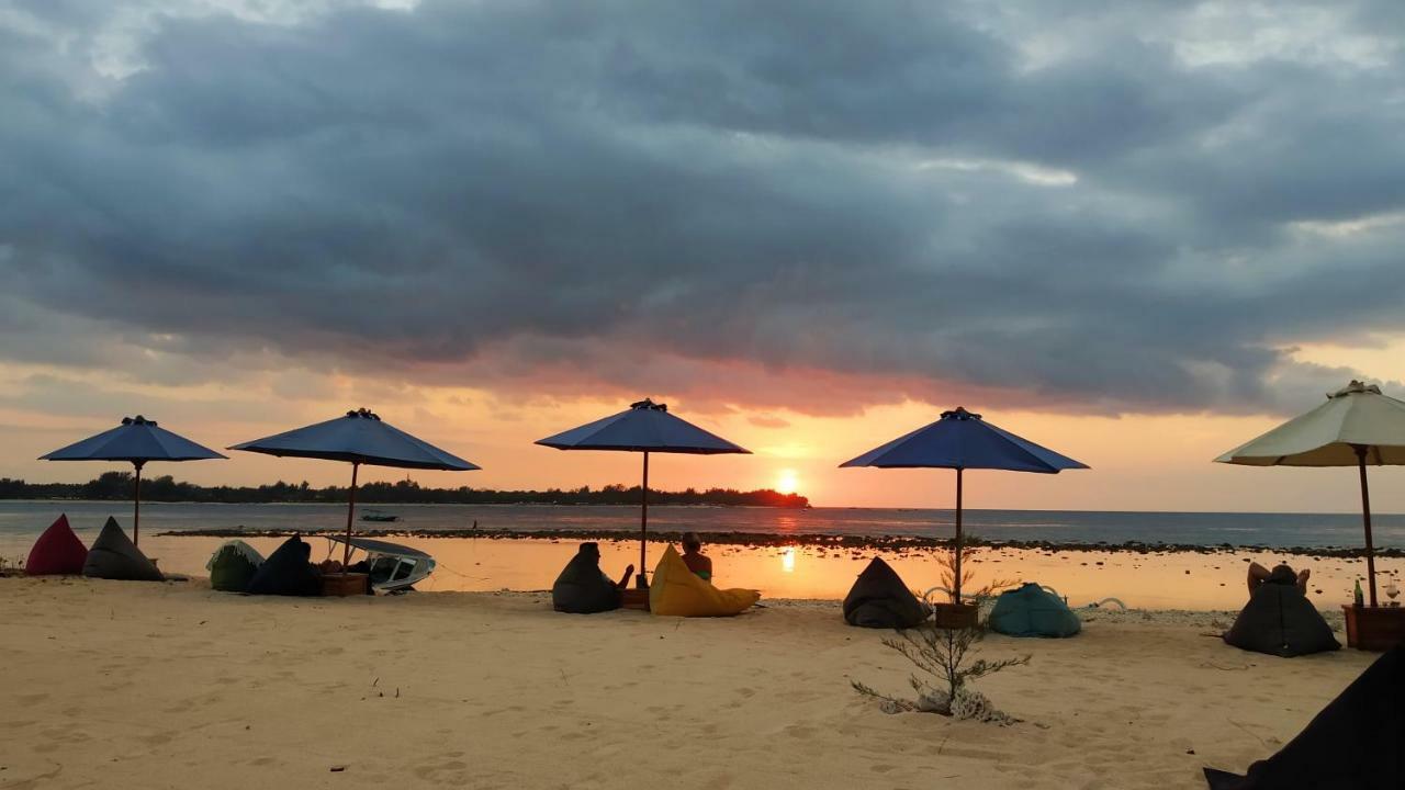 Sunset Beach Bungalow Gili Meno Εξωτερικό φωτογραφία