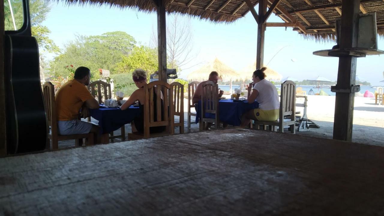 Sunset Beach Bungalow Gili Meno Εξωτερικό φωτογραφία
