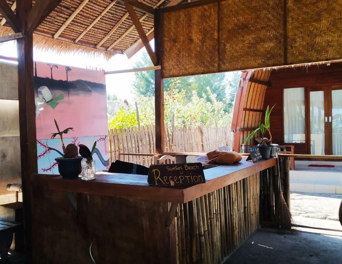 Sunset Beach Bungalow Gili Meno Εξωτερικό φωτογραφία